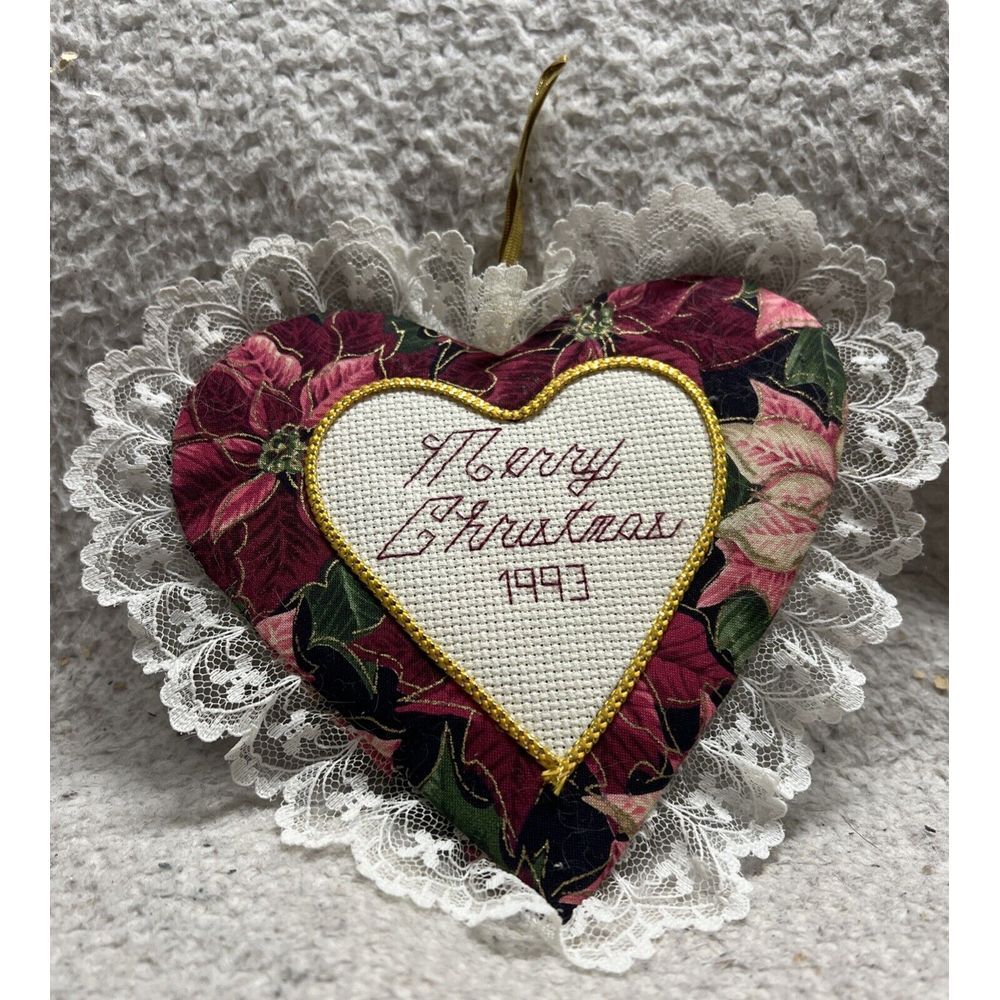 Vintage Lace Floral‎ Christmas Ornament With Loop Hanger "Merry Christmas 1993"